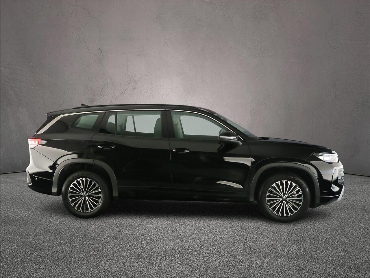 Volkswagen Tayron Life Edition 1.5 TSI eHybrid 204pk DSG Automaat Trekhaak, LED koplampen, Adaptive cruise control, Achteruitrijcamera, Navigatie, Stuurwiel verwarmd