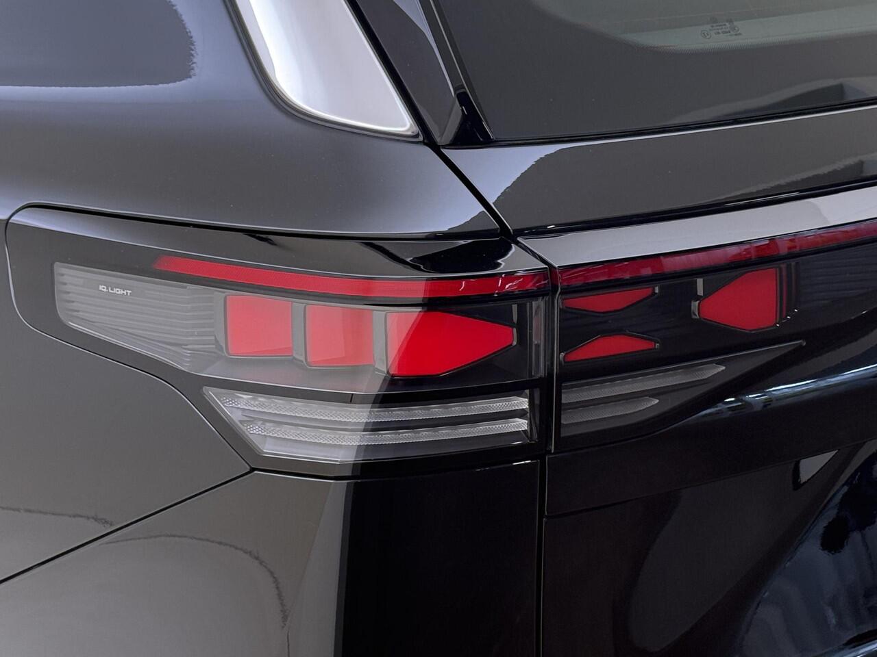 Volkswagen Tayron 1.5 eHybrid Life Edition | SoH 100% | Trekhaak | Achteruitrijcamera | Adaptieve demping systeem | Adaptieve cruise control | Dodehoek detectie | Parkeerassistent | Stoel- en stuurwielverwarming |