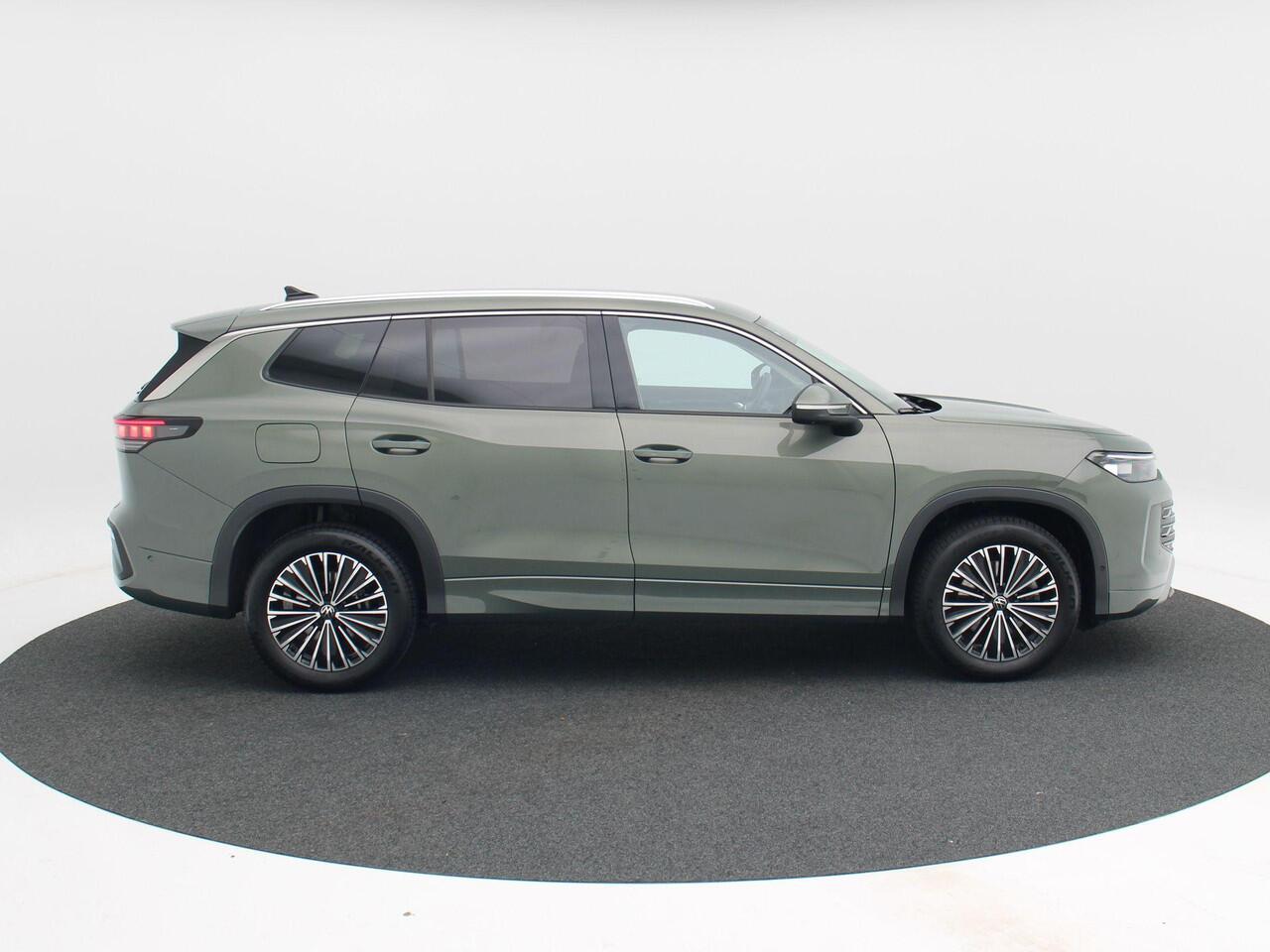 Volkswagen Tayron 1.5 eHybrid 204 Pk Automaat Elegance | Trekhaak | 360° Camera | Stoel Massage | Stoel/Stuur Verwarming | Full LED | 18 Inch | 23.008 Km!!
