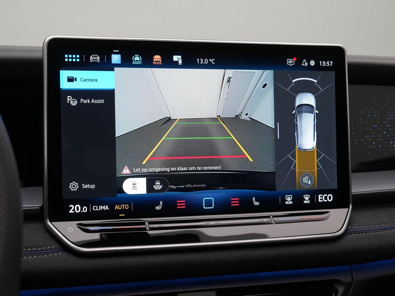 Volkswagen Tayron 1.5 eHybrid 272 pk R-Line Edition | Panoramadak | Adaptief onderstel | Stuur-/achterbankverwarming | Achteruitrijcamera | Navigatie