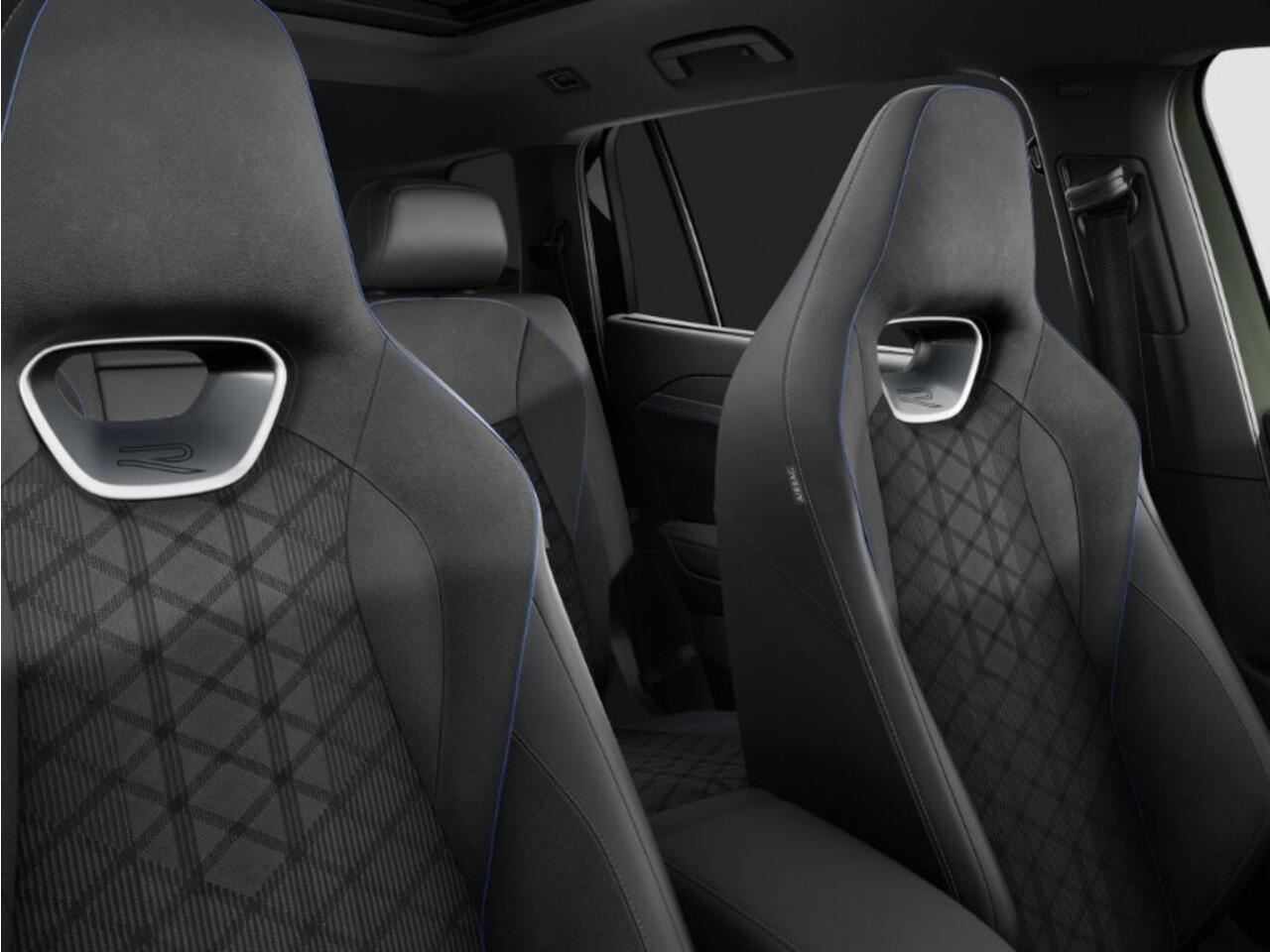 Volkswagen Tayron R-Line Edition 1.5 eHybrid 272 pk 6 versn. DSG · Comfort Pakket · Travel Pakket · Trekhaak inklapbaar, met elektrische ontgrendeling, incl. aanhangermanoeuvreerhulp Trailer Assist ·