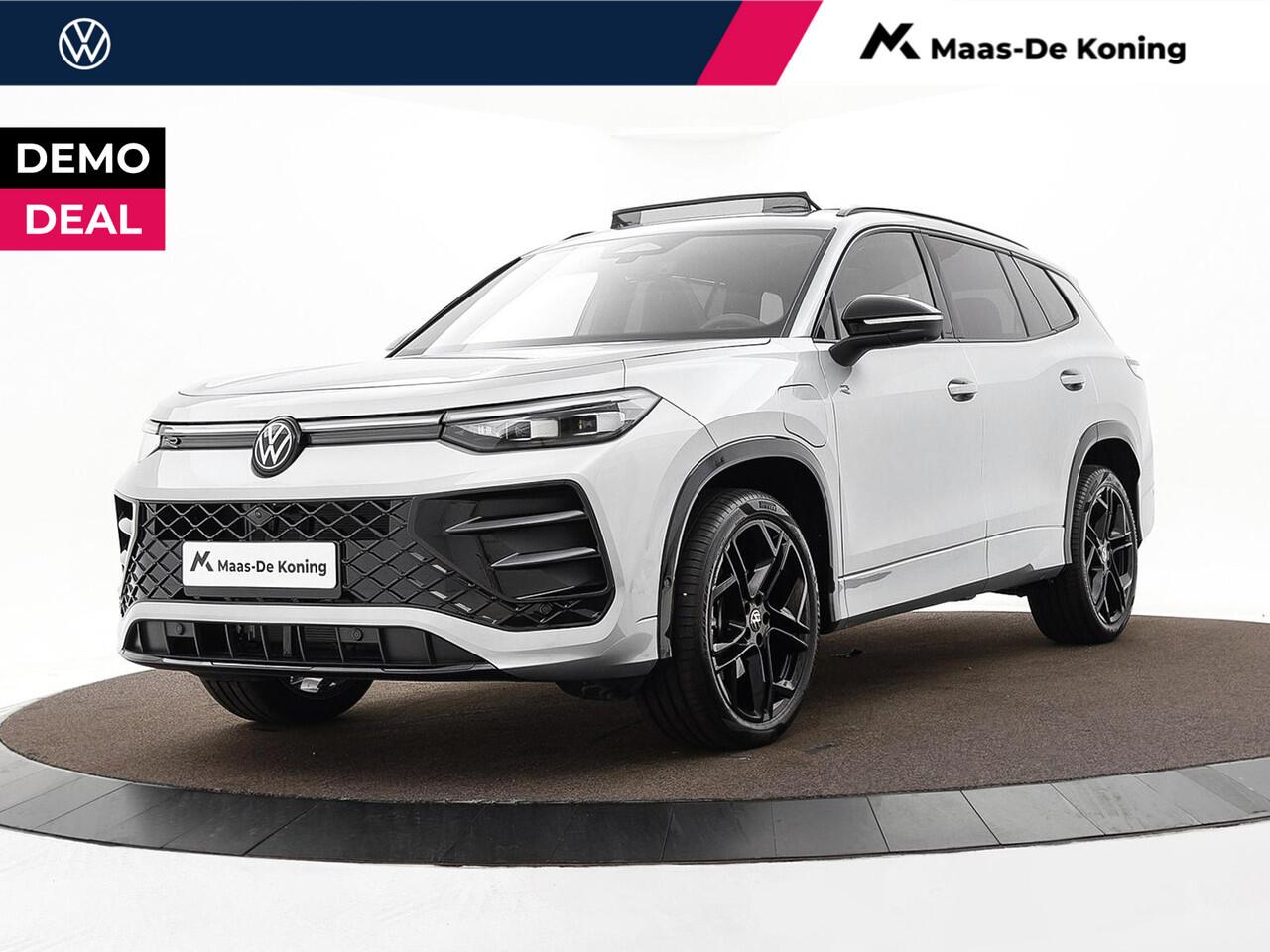 Volkswagen Tayron R-Line Edition 1.5 eHybrid 272 PK 6 versn. DSG · Assistance Pakket Plus · Black Style Pakket · Comfort Pakket · Design Pakket · Trekhaak inklapbaar, electr. ontgrendeling, incl. Trailer Assist ·