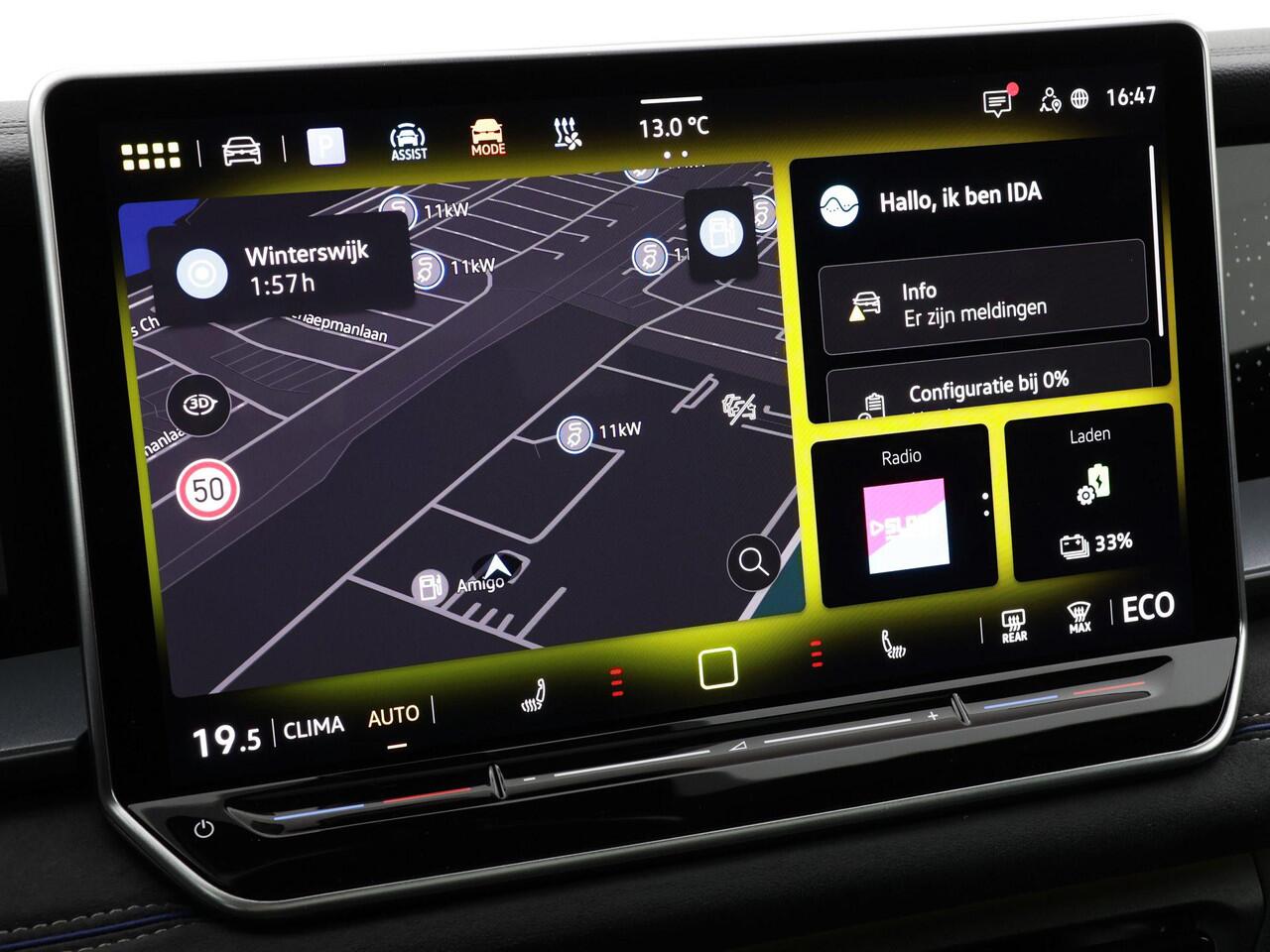 Volkswagen Tayron R-Line Edition 1.5 eHybrid 272 PK 6 versn. DSG · Assistance Pakket Plus · Black Style Pakket · Comfort Pakket · Design Pakket · Trekhaak inklapbaar, electr. ontgrendeling, incl. Trailer Assist ·