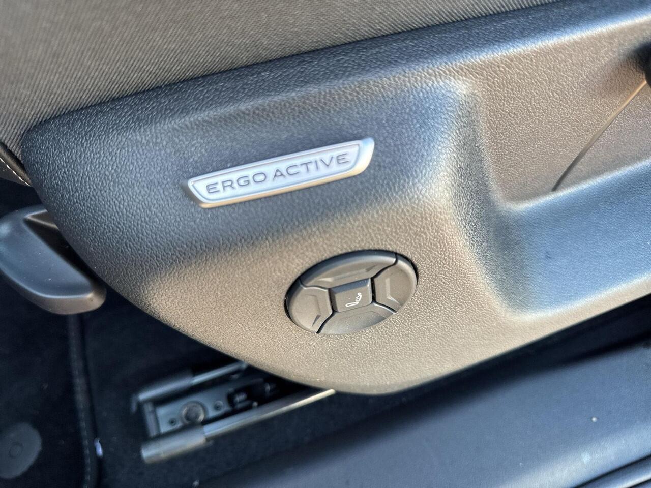 Volkswagen Tayron 1.5 eHybrid R-Line | Panorama dak | Trekhaak | PHEV |