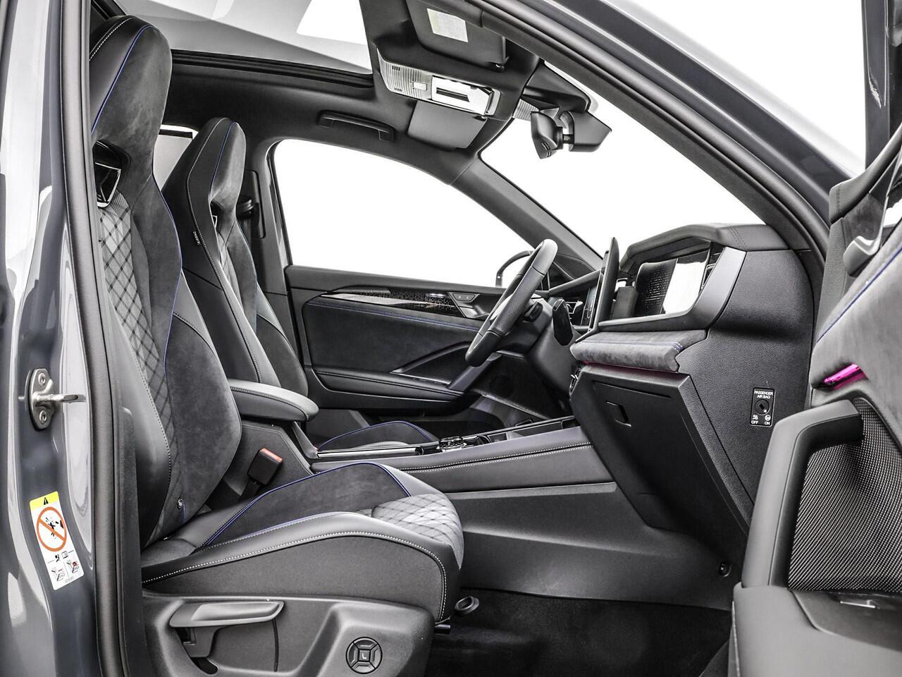 Volkswagen Tayron 1.5 eTSI 272pk DSG R-Line Edition · Wegklapbare Trekhaak · Panoramadak · Massage · Keyless · Elek. Achterklep · 20'' Inch · Garantie t/m 30-10-2030 of 100.000km