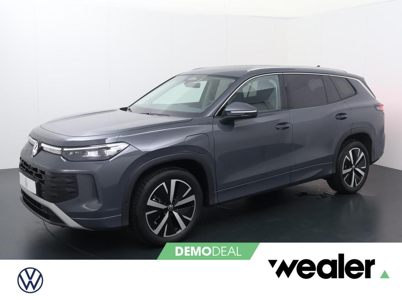 Volkswagen Tayron Life Edition 1.5 eHybrid 150 kW / 204 PK SUV 6-DSG | Trekhaak met wegklapbare kogel | Stoel- & stuurwielverwarming |