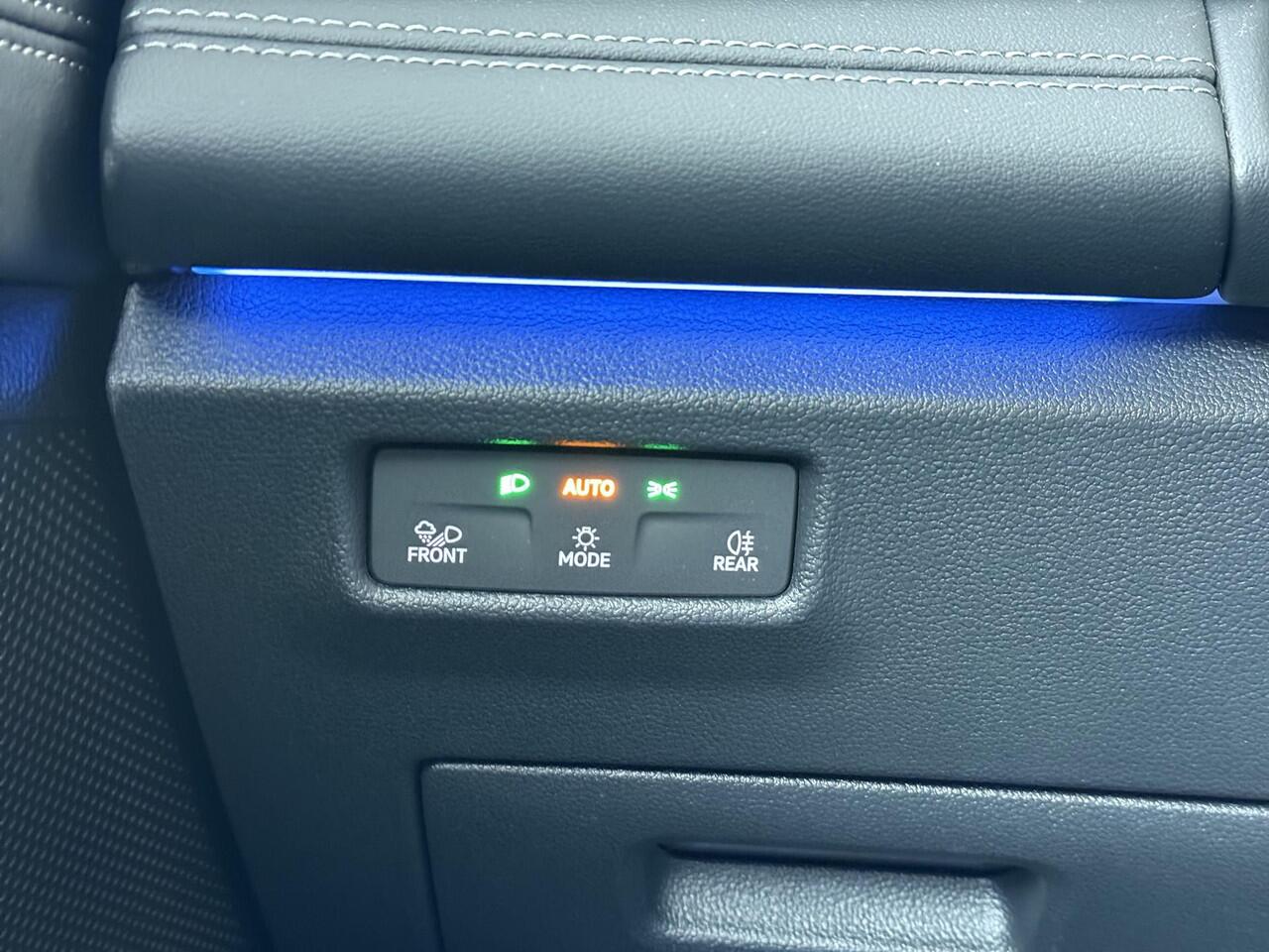 Volkswagen Tayron Life Edition 1.5 eHybrid 150 kW / 204 PK SUV 6-DSG | Trekhaak met wegklapbare kogel | Stoel- & stuurwielverwarming |