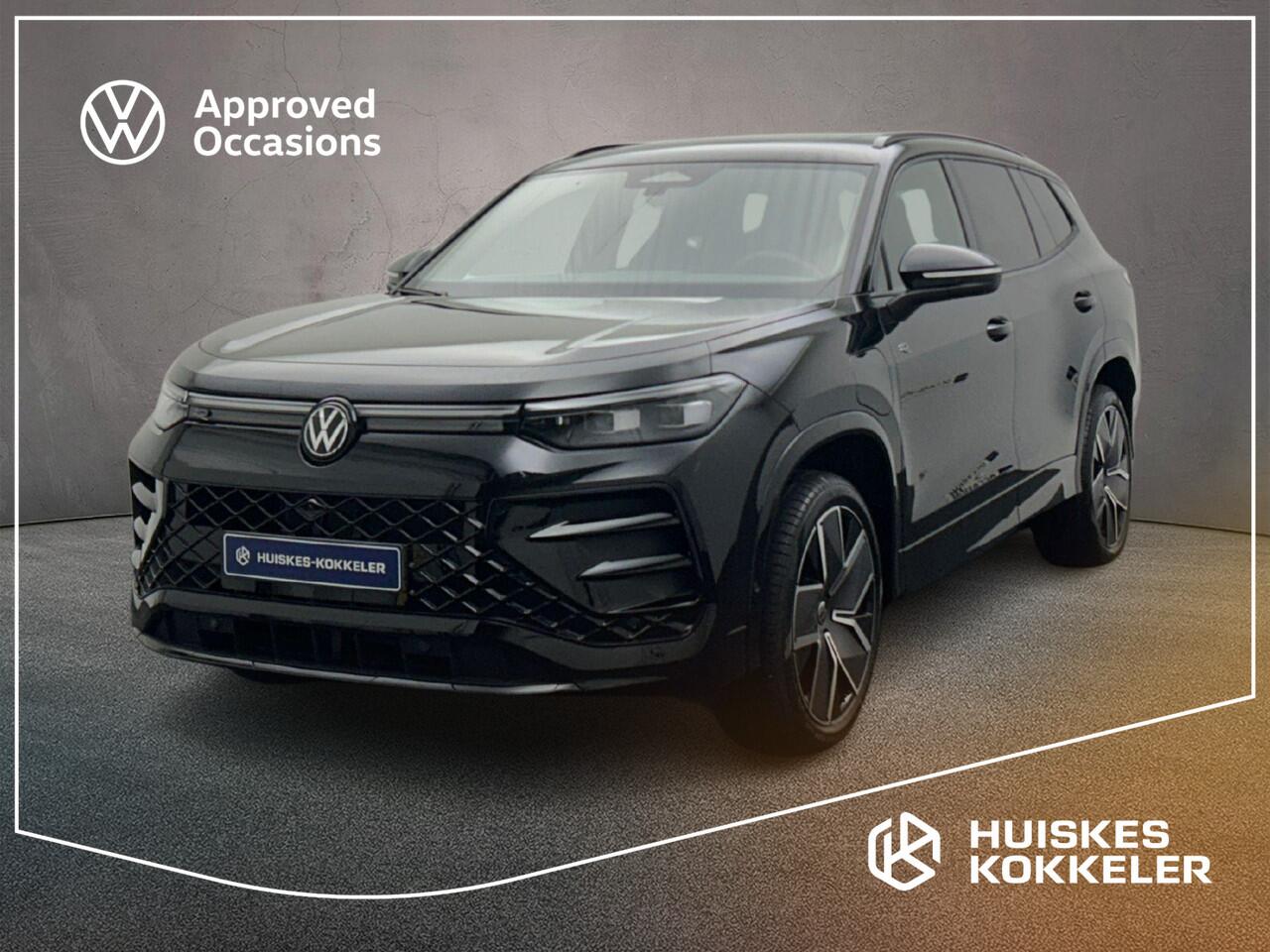 Volkswagen Tayron R-Line Edition 1.5 TSI eHybrid 272pk DSG Automaat Trekhaak, Panoramadak, Adaptive cruise control, Black style, Navigatie, Elektrische achterklep, LED matrix koplampen