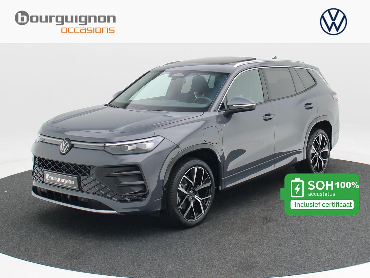 Volkswagen Tayron 1.5 eHybrid 272 Pk Automaat R-Line Edition | Panoramadak | Trekhaak | 20 Inch | Camera | Stuur- en Stoelverwarming | Full LED