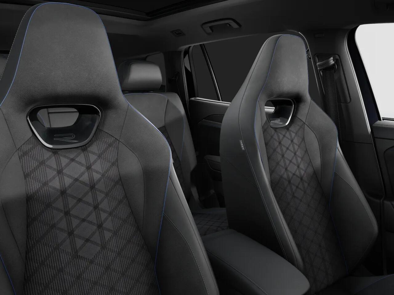 Volkswagen Tayron R-Line Edition 1.5 eHybrid 204 PK | Panoramadak | Trekhaak | Stoel & Stuurverwarming |