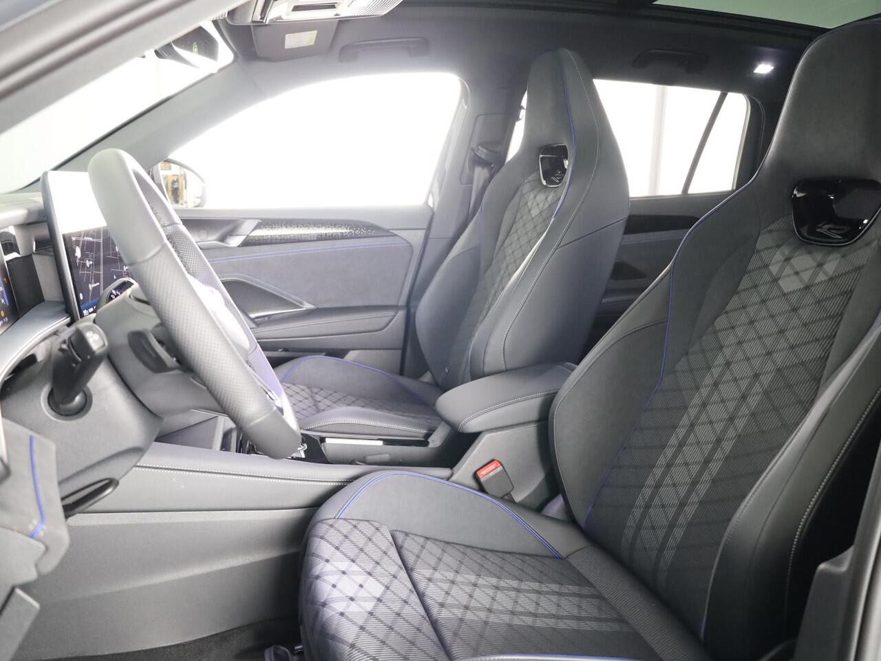 Volkswagen Tayron R-Line Edition 1.5 eHybrid 204 PK | Black Style | Trekhaak | Panoramadak |