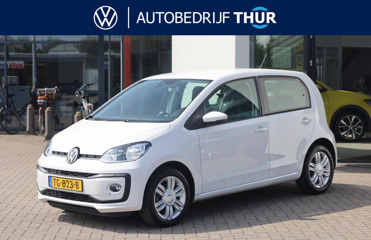 Volkswagen UP! 1.0 BMT high up! 60PK / 44kW, Achteruitrijcamera, 15" LMV, cruise control, parkeersensoren achter, bluetooth audio, multifunctioneel lederen stuurwiel, airco, NL auto 1e eigenaar dealeronderhouden