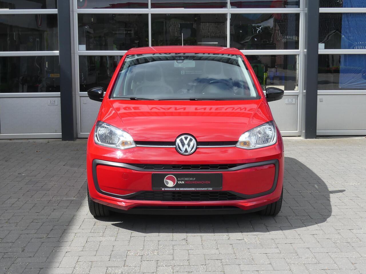 Volkswagen UP! 1.0 BMT up! Beats *t/m 10de bouwjaar garantie!