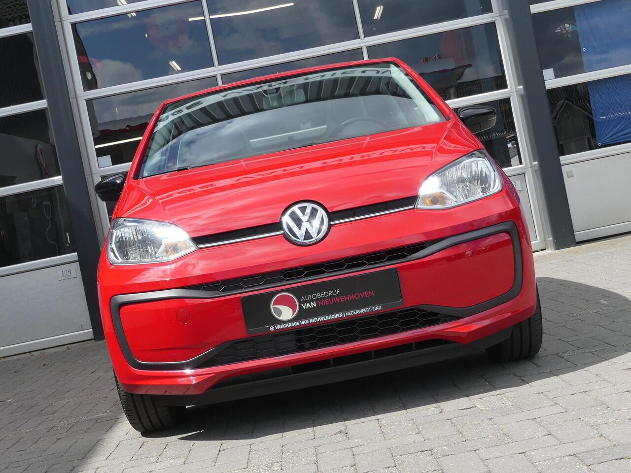 Volkswagen UP! 1.0 BMT up! Beats *t/m 10de bouwjaar garantie!