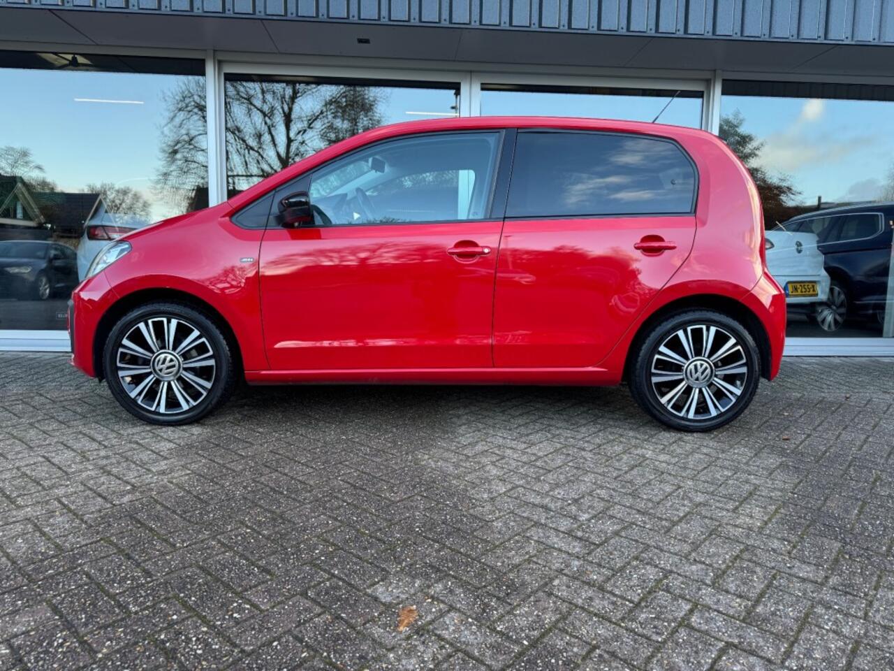 Volkswagen UP! 1.0 BMT high up!