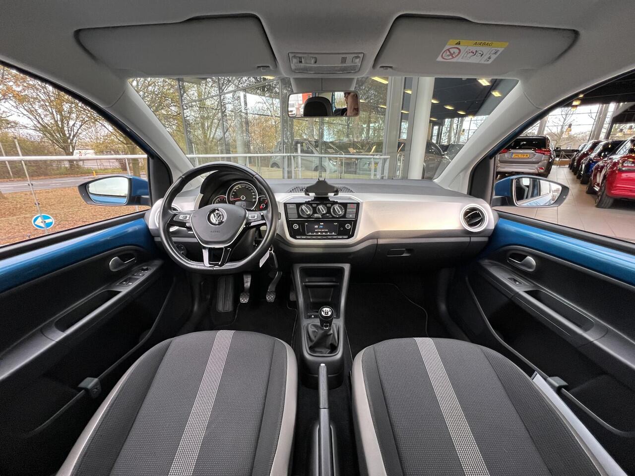 Volkswagen UP! 1.0 BMT high up! | Camera | Cruise Control | Airco |