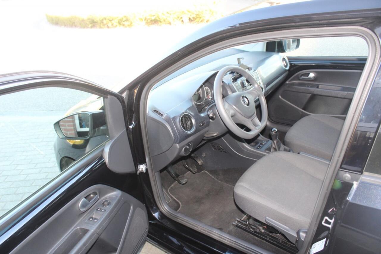 Volkswagen UP! 1.0 BMT MOVE UP