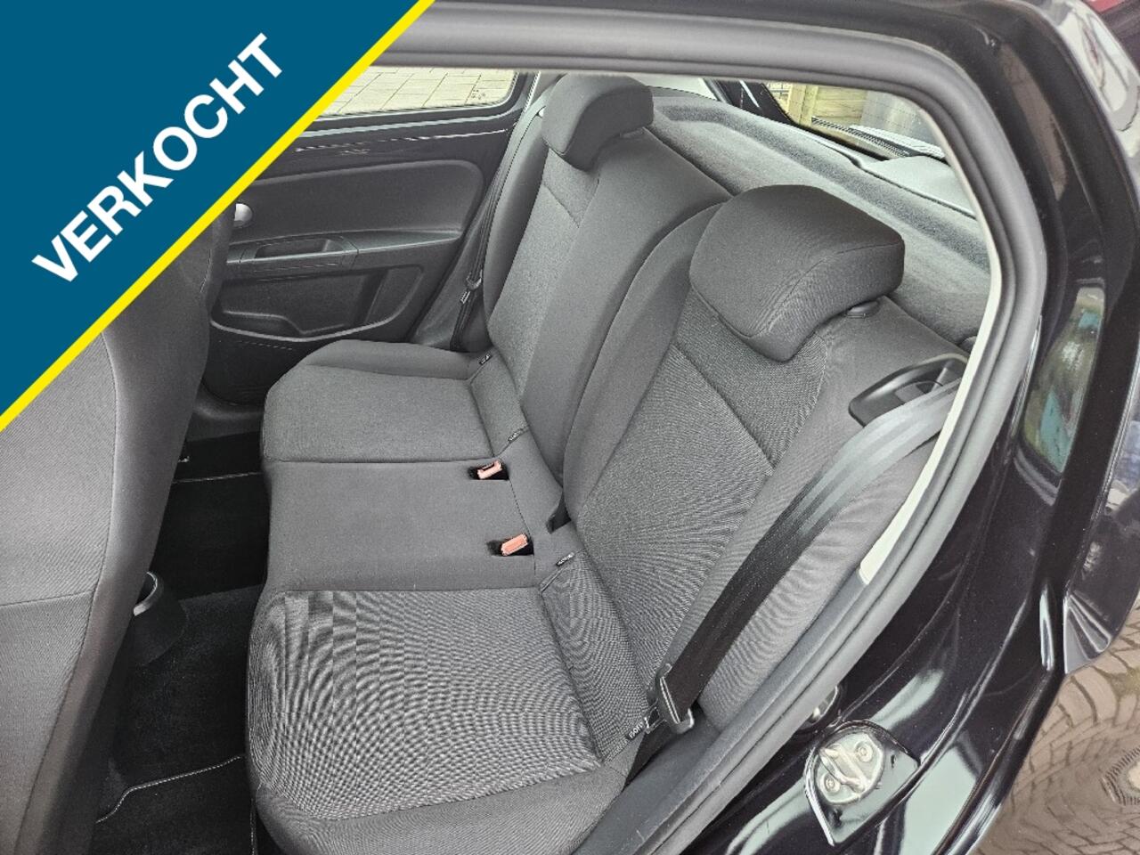 Volkswagen UP! 1.0 BMT move up!