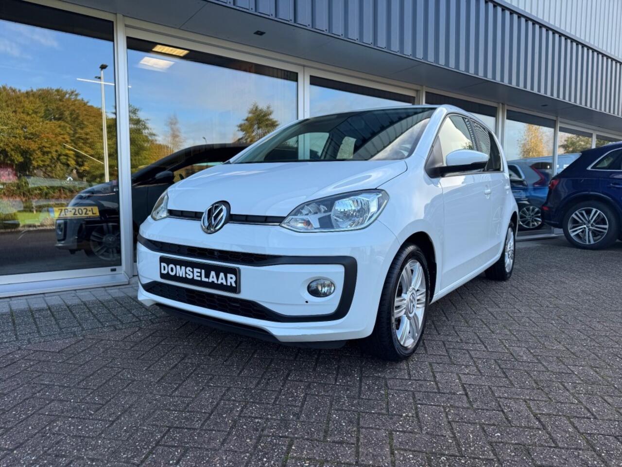 Volkswagen UP! 1.0 BMT high up!