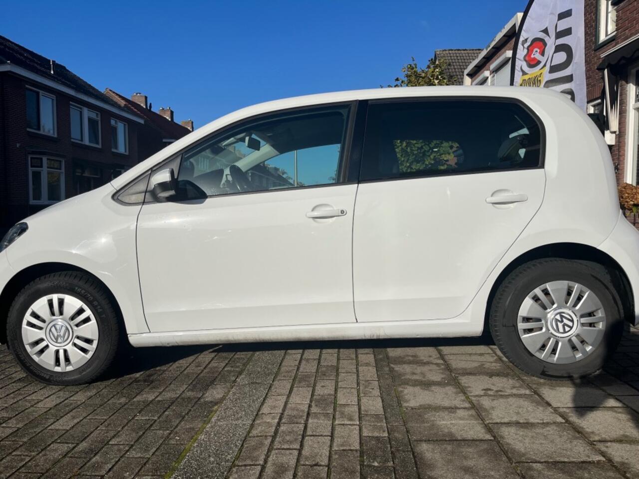 Volkswagen UP! 1.0 BMT High-UP AUTOMAAT
