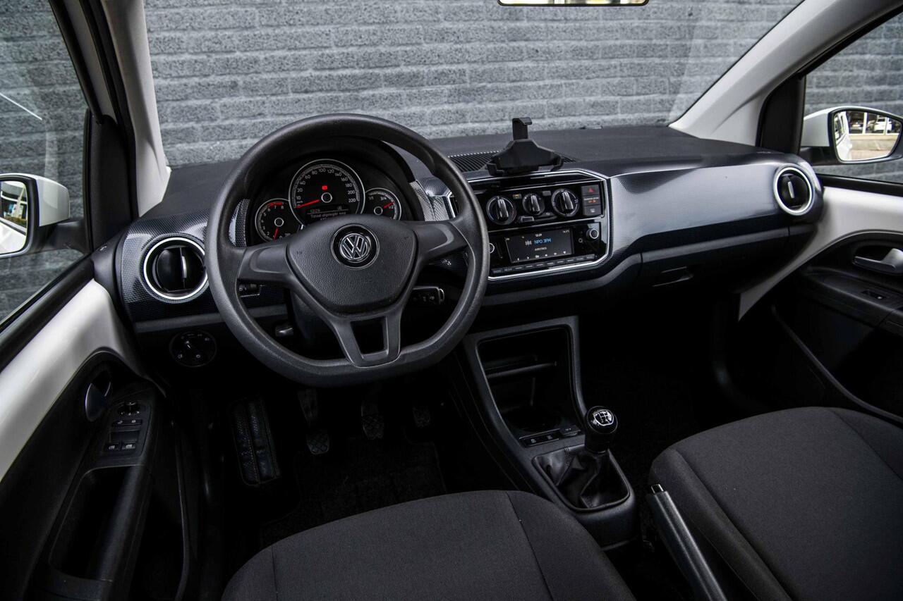 Volkswagen UP! 1.0 BMT move up! | Cruise Control | Parkeersensoren