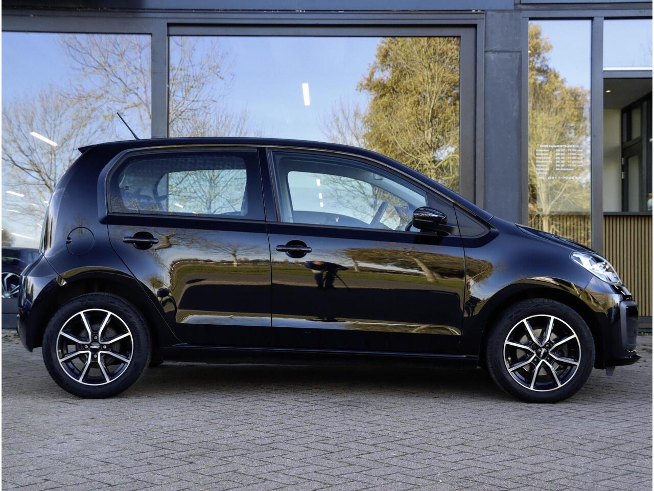Volkswagen UP! 1.0 BMT Move up! DAB Lichtmetaal 5d