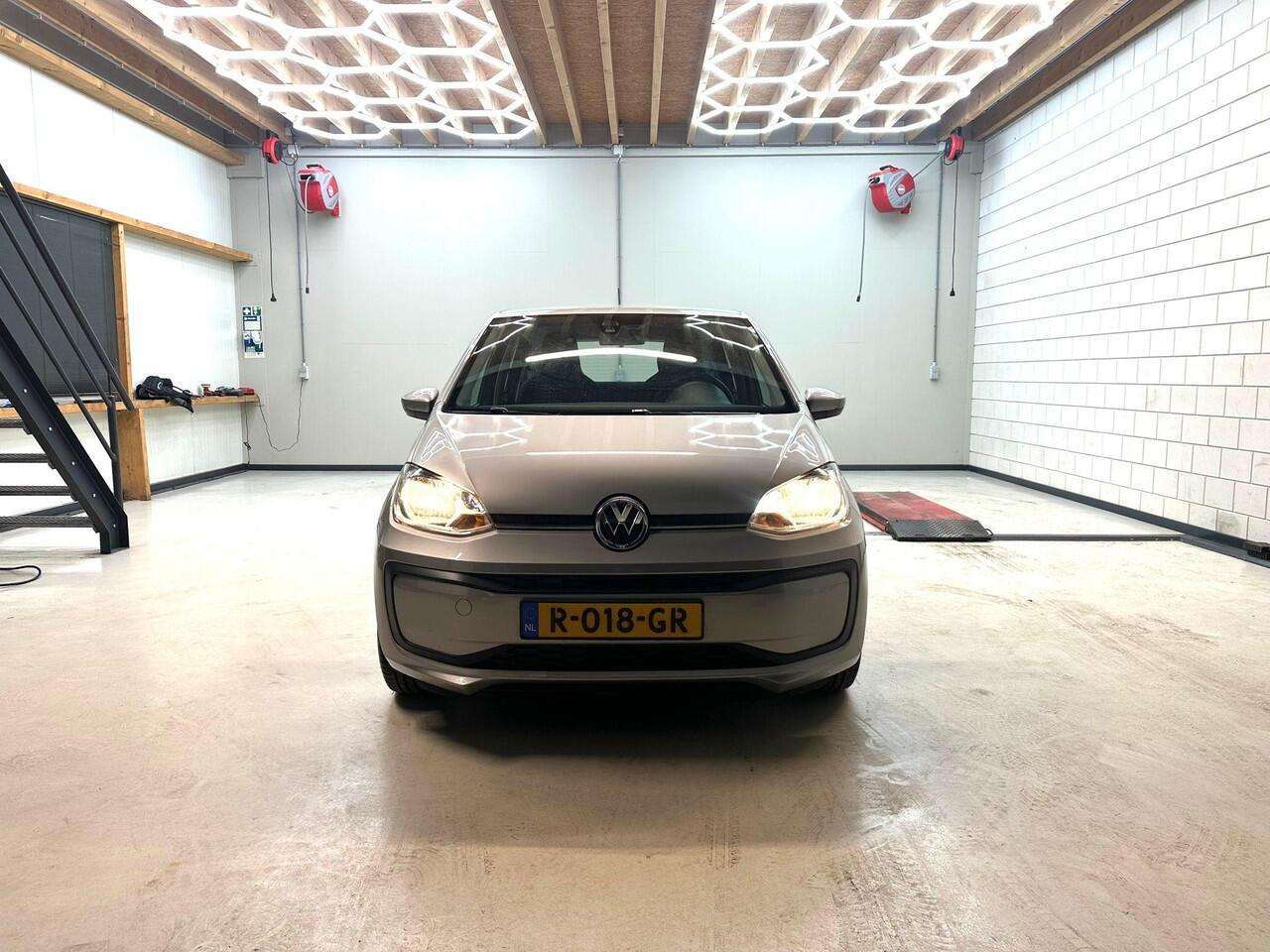 Volkswagen UP! 1.0 BMT move up! DEALER-ONDERHOUD/AIRCO/CRUISE