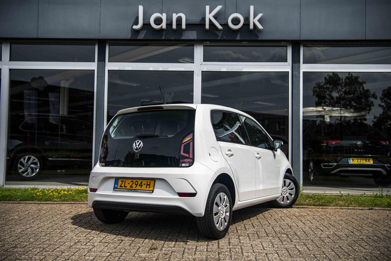 Volkswagen UP! 1.0 BMT move up! | Stoelverwarming | Airco | Maps & More