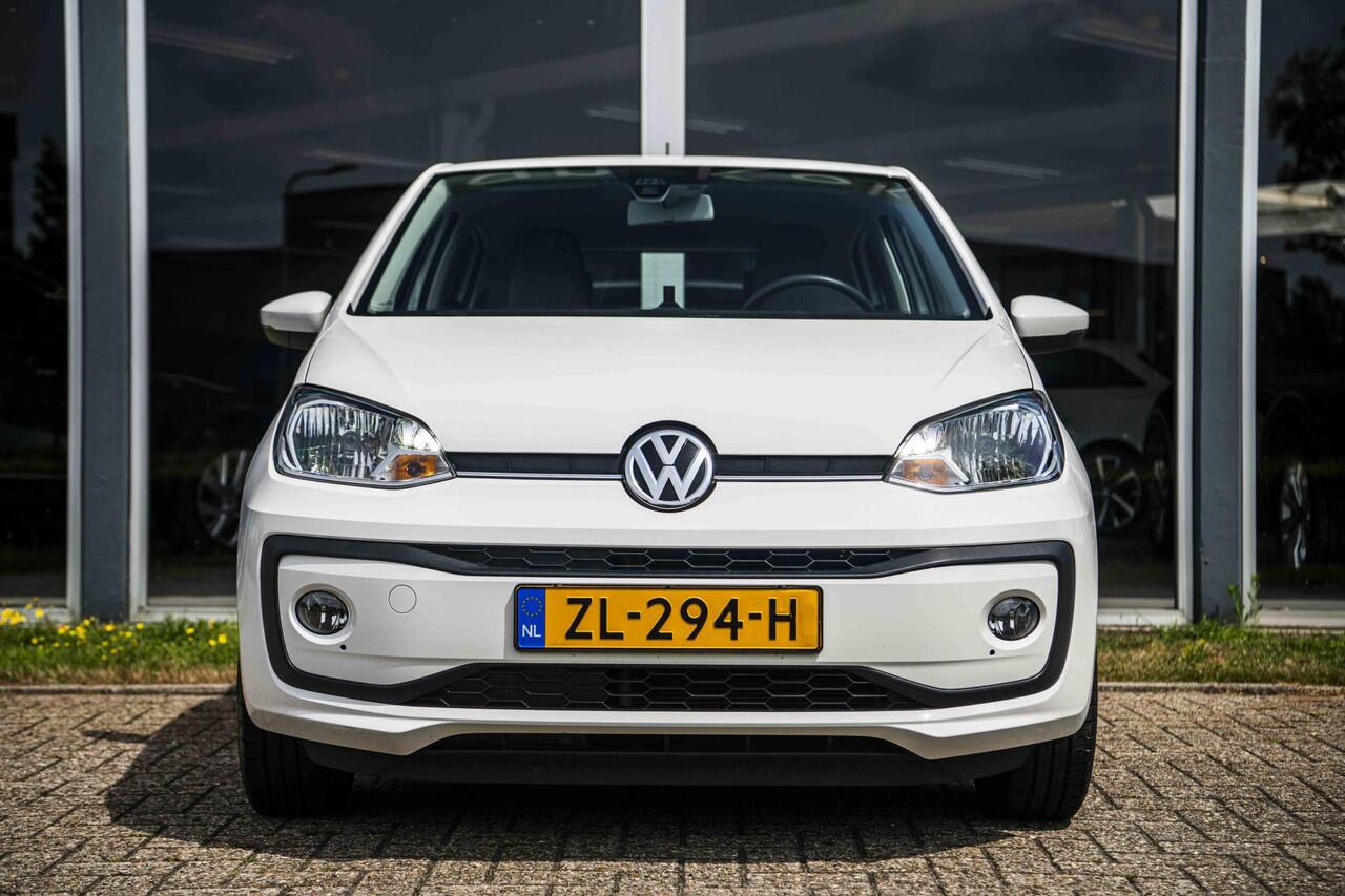 Volkswagen UP! 1.0 BMT move up! | Stoelverwarming | Airco | Maps & More