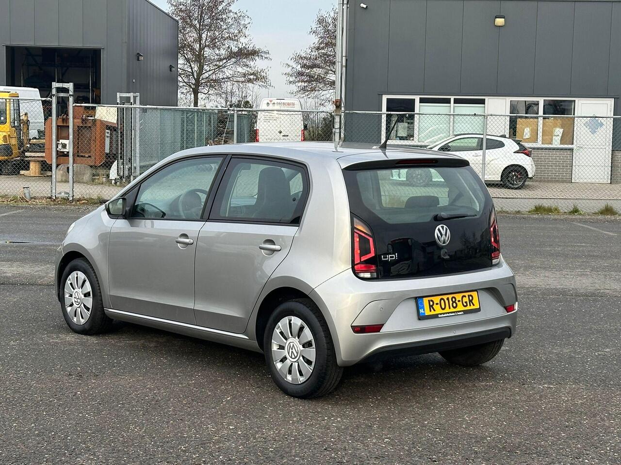 Volkswagen UP! 1.0 BMT move up! DEALER-ONDERHOUD/AIRCO/CRUISE