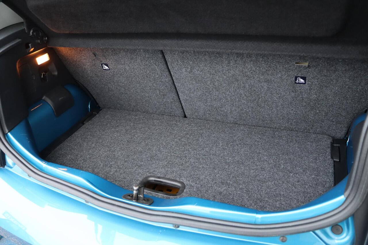 Volkswagen UP! 1.0 BMT high up! 60pk