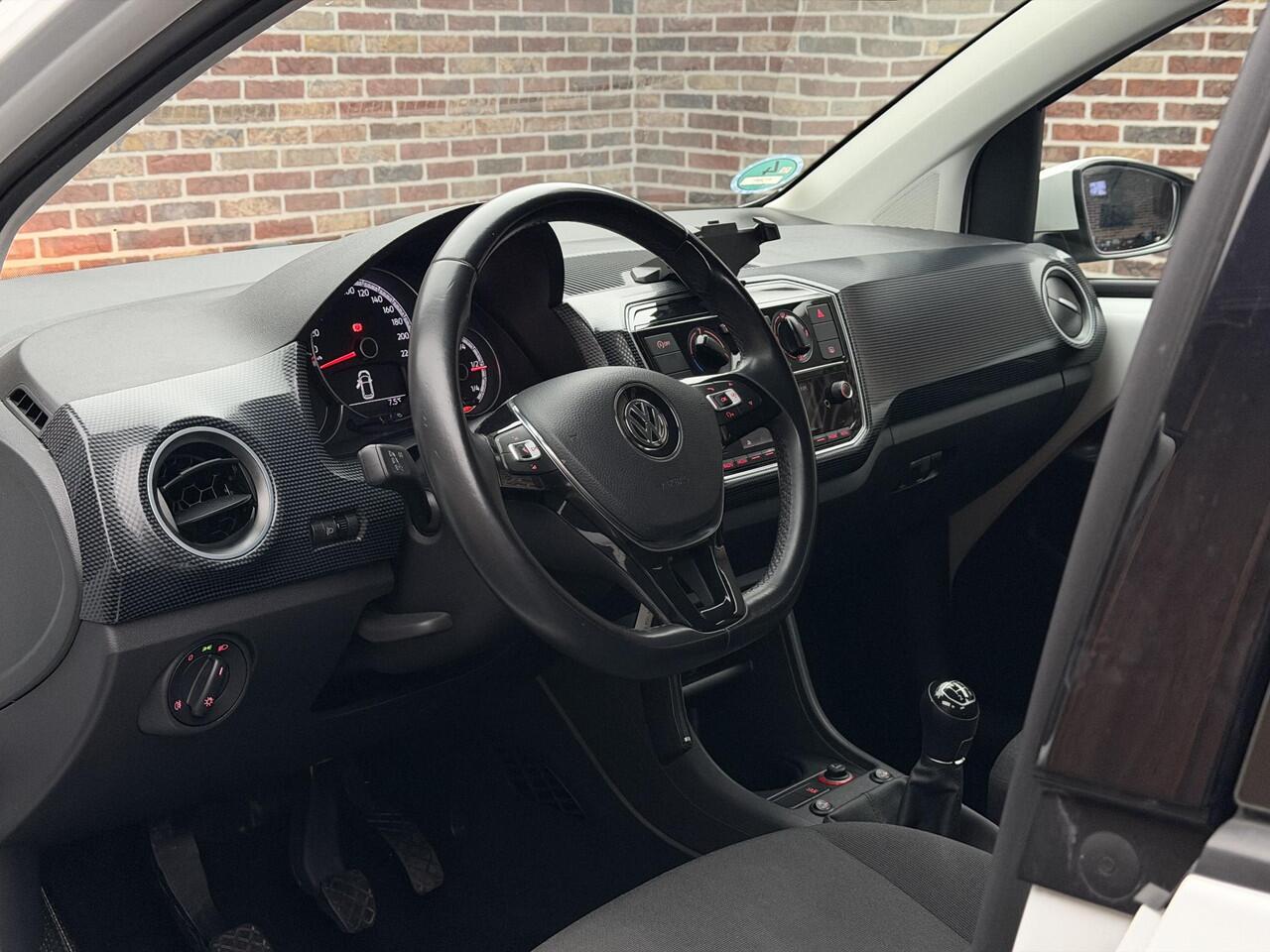 Volkswagen UP! 1.0 BMT take up! Stoelverwarming Airco Zuinig