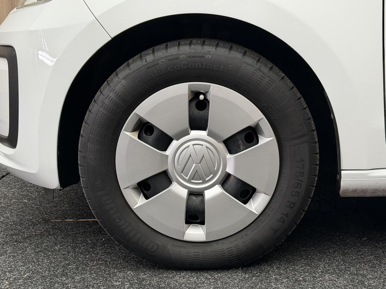 Volkswagen UP! 1.0 BMT take up! Stoelverwarming Airco Zuinig