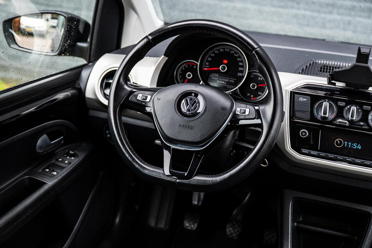 Volkswagen UP! 1.0 BMT high up! | Cruise Control | Parkeersensoren | Multi. Stuurwiel