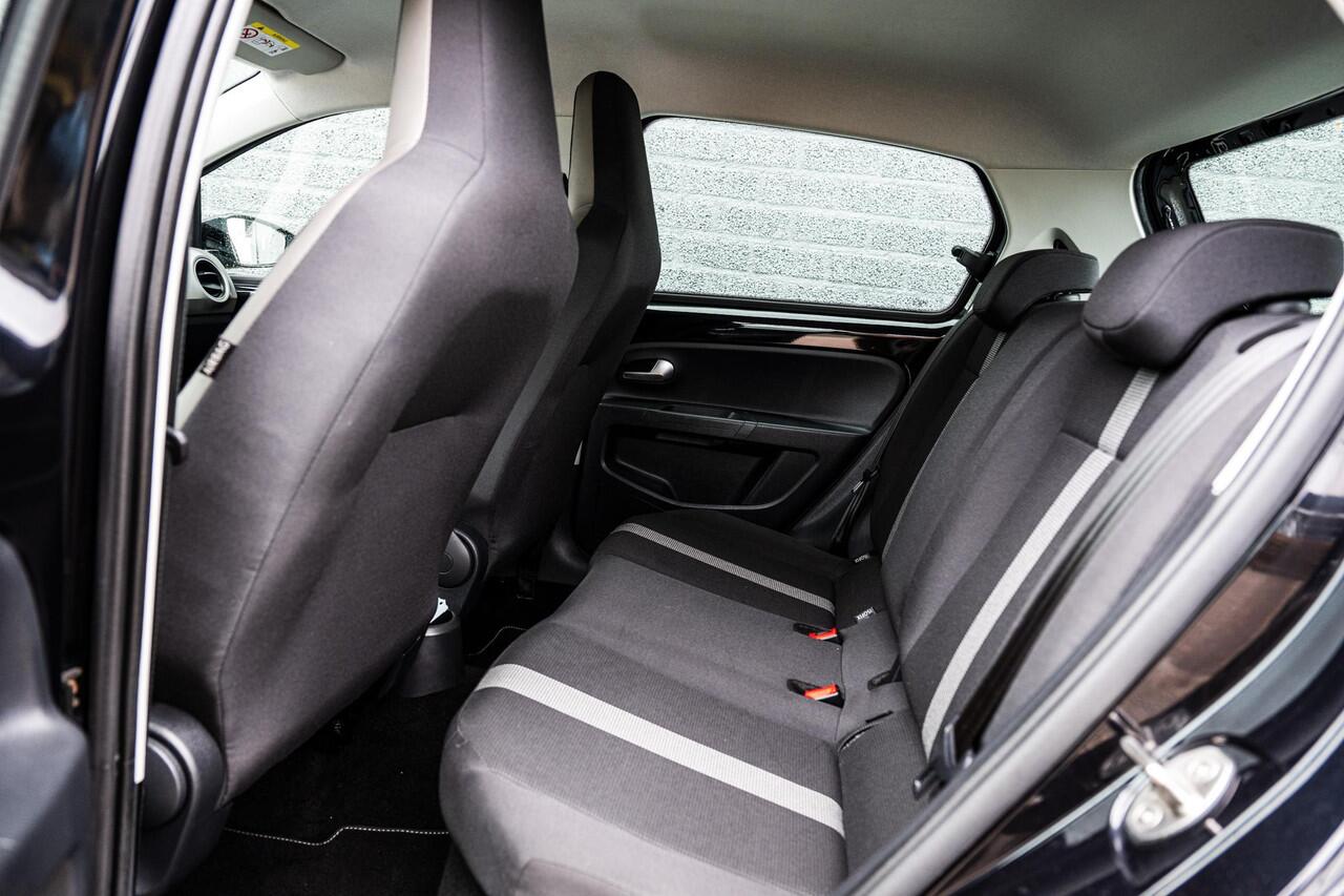 Volkswagen UP! 1.0 BMT high up! | Cruise Control | Parkeersensoren | Multi. Stuurwiel
