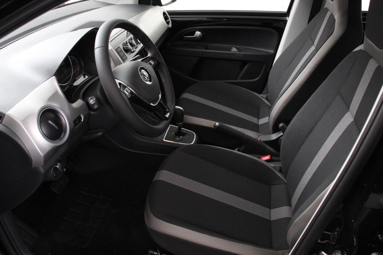Volkswagen UP! 1.0 Automaat high up! | Airco | Lichtmetalen velgen | Radio | Bluetooth