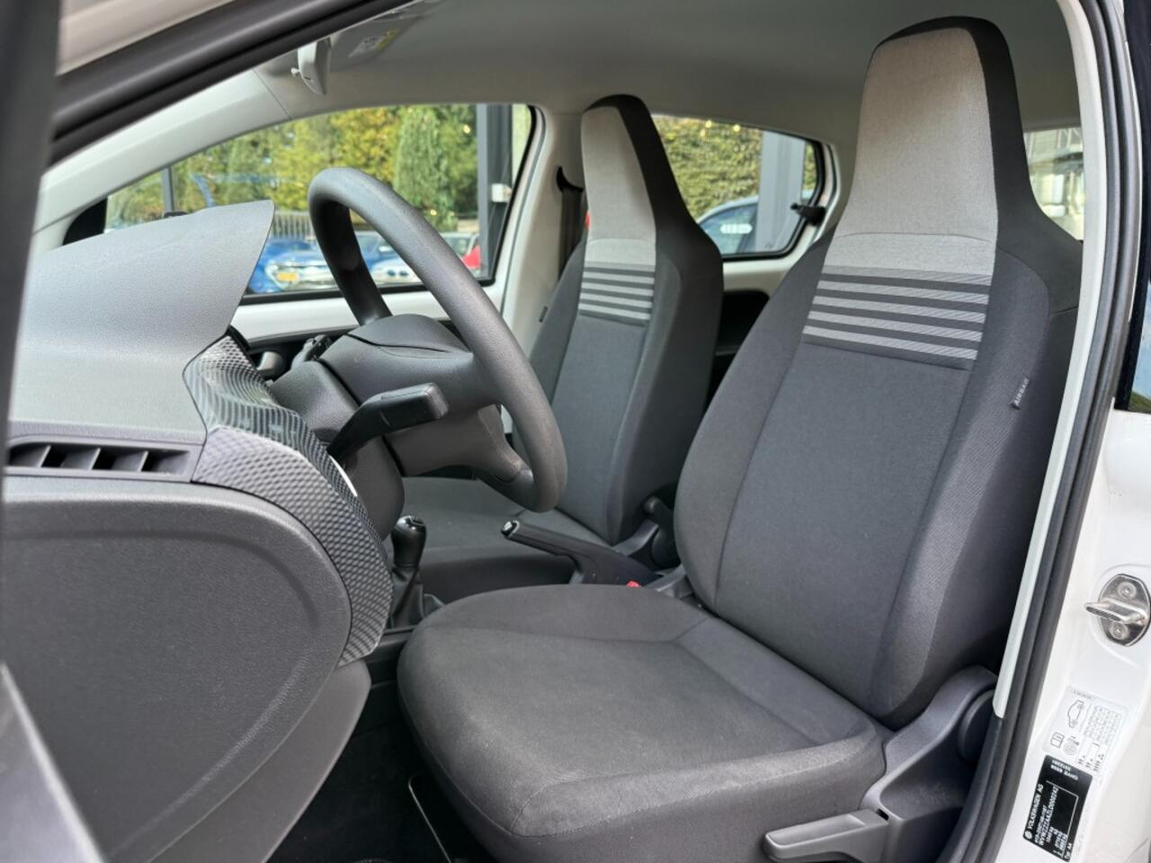 Volkswagen UP! 1.0 BMT MOVE UP! 5-drs,1e Eig,Airco,Navi,Elekt Pakket,DAB,Dealer OH,