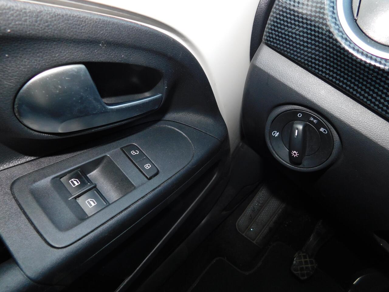 Volkswagen UP! 1.0 MPI 60PK MOVE UP! All-in Prijs! 1 jaar garanti