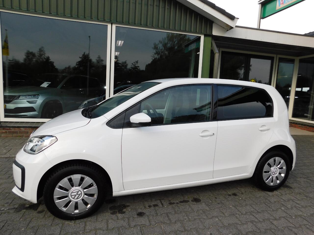 Volkswagen UP! 1.0 MPI 60PK MOVE UP! All-in Prijs! 1 jaar garanti