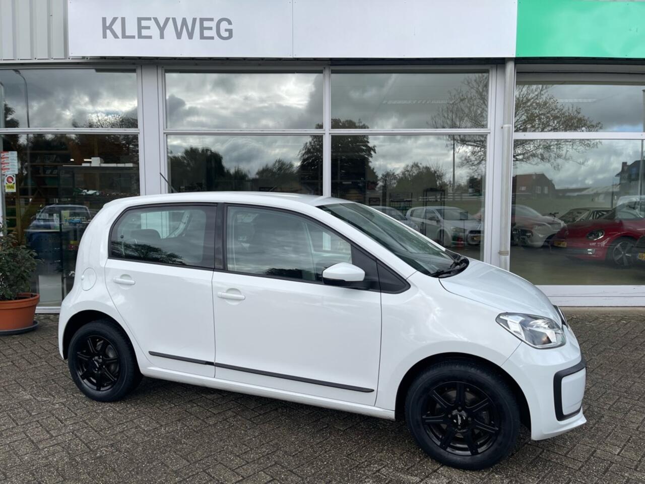 Volkswagen UP! 1.0 BMT move up! Airco, Bluetooth, Lm velg