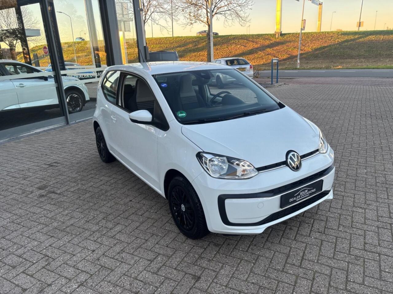 Volkswagen UP! 1.0 BMT TAKE UP! AIRCO CRUISE PDC-CAMERA