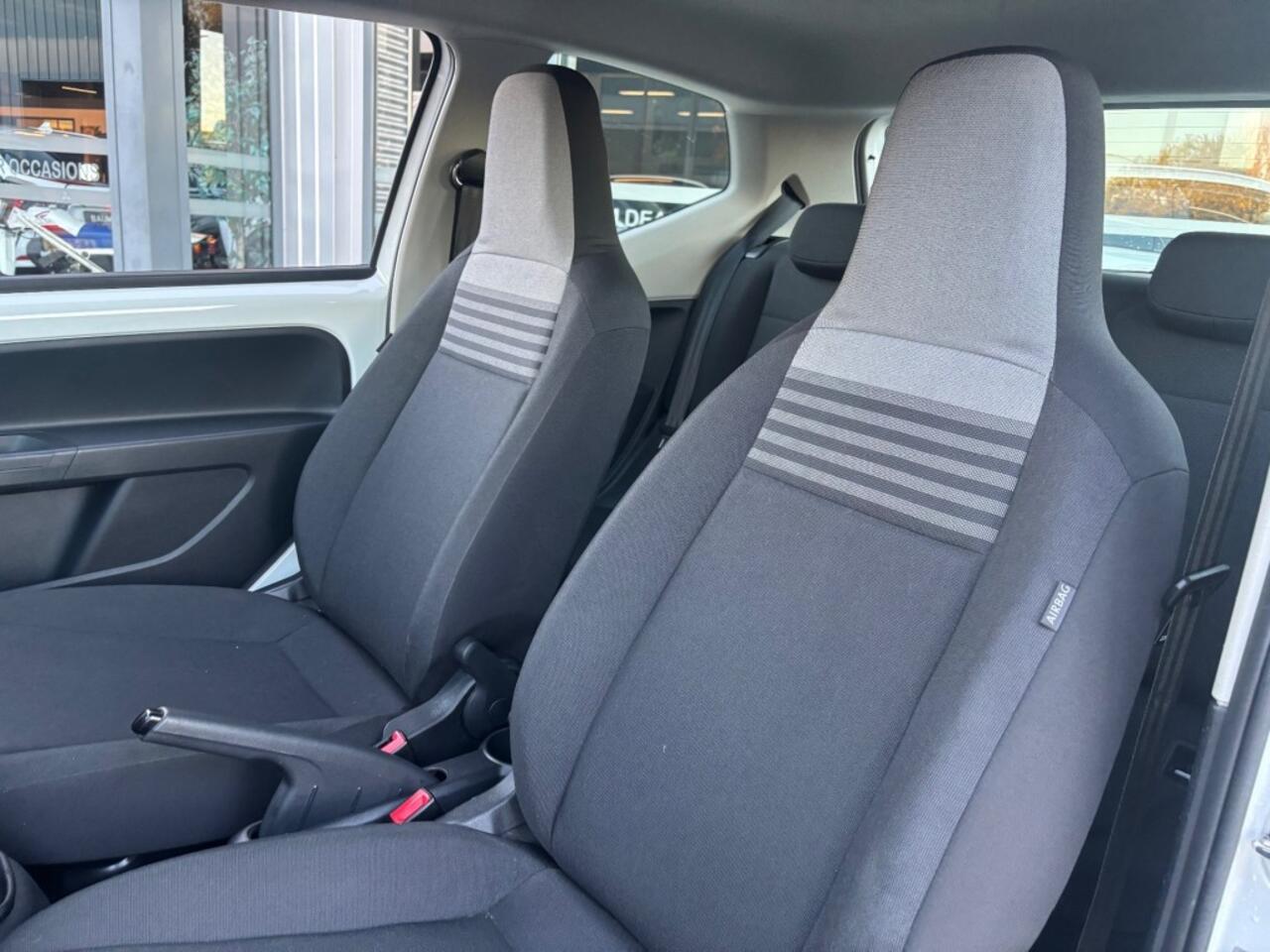 Volkswagen UP! 1.0 BMT TAKE UP! AIRCO CRUISE PDC-CAMERA