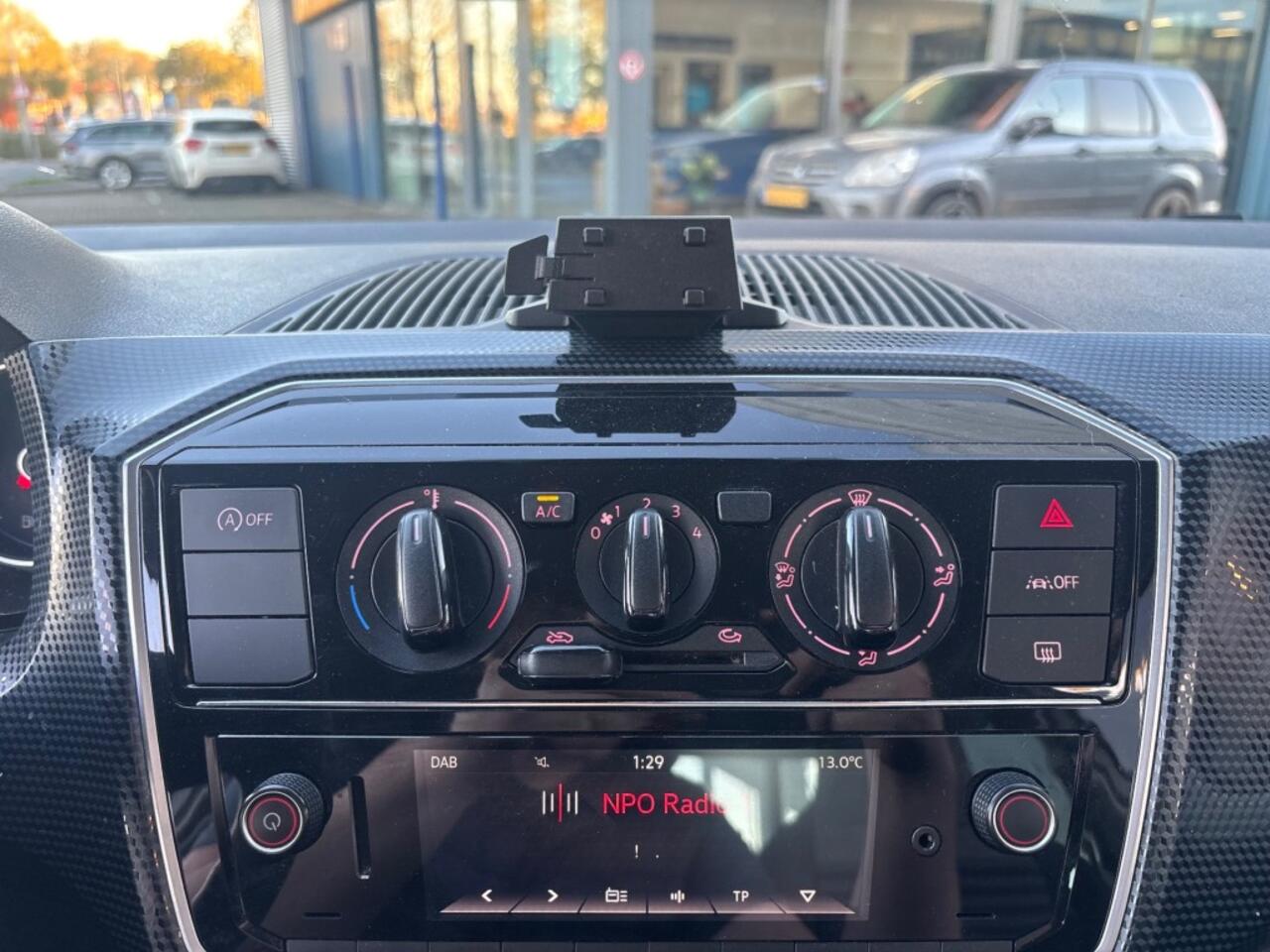 Volkswagen UP! 1.0 BMT TAKE UP! AIRCO CRUISE PDC-CAMERA