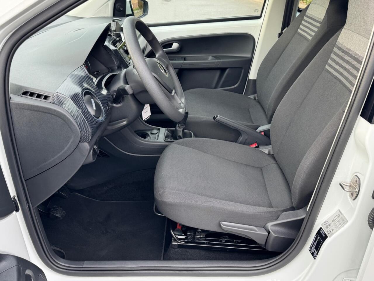 Volkswagen UP! 1.0 BMT MOVE UP! 5-drs airco bluetooth lane assist