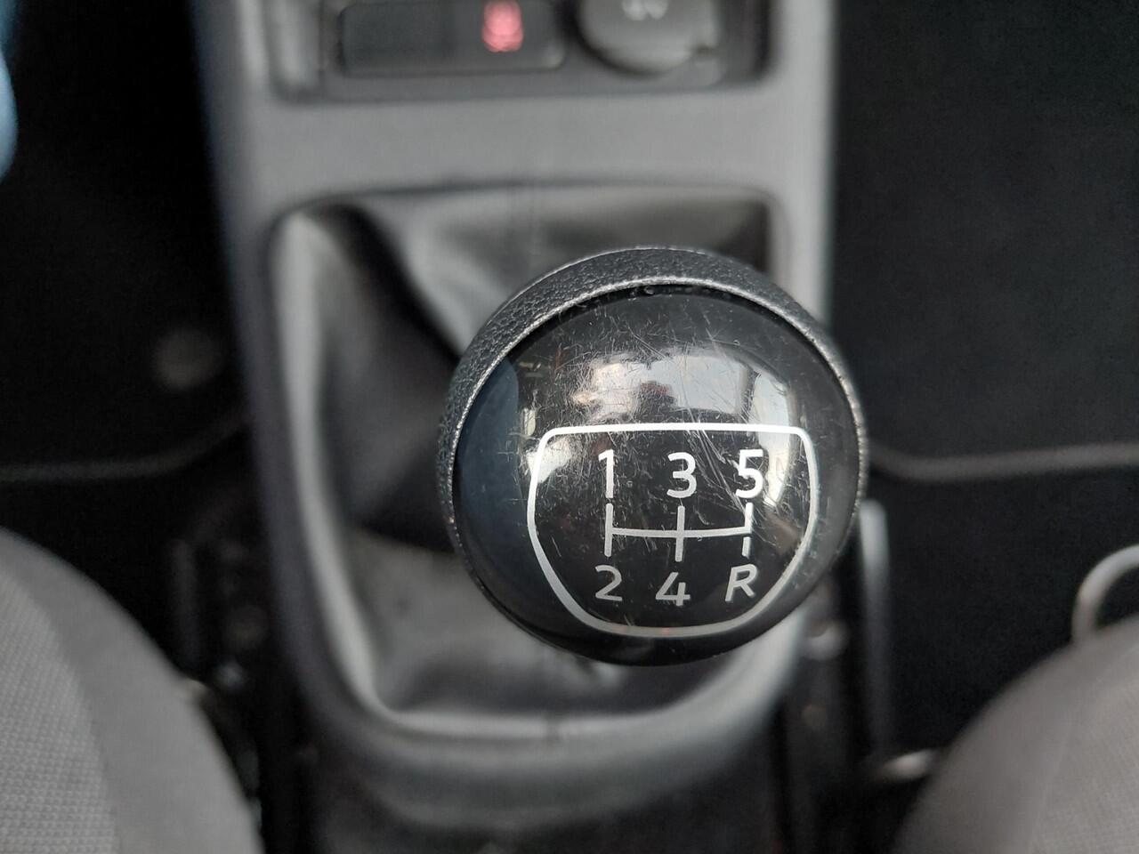 Volkswagen UP! 1.0 BMT move up! AIRCO| NL-auto | rijklaarprijs !!