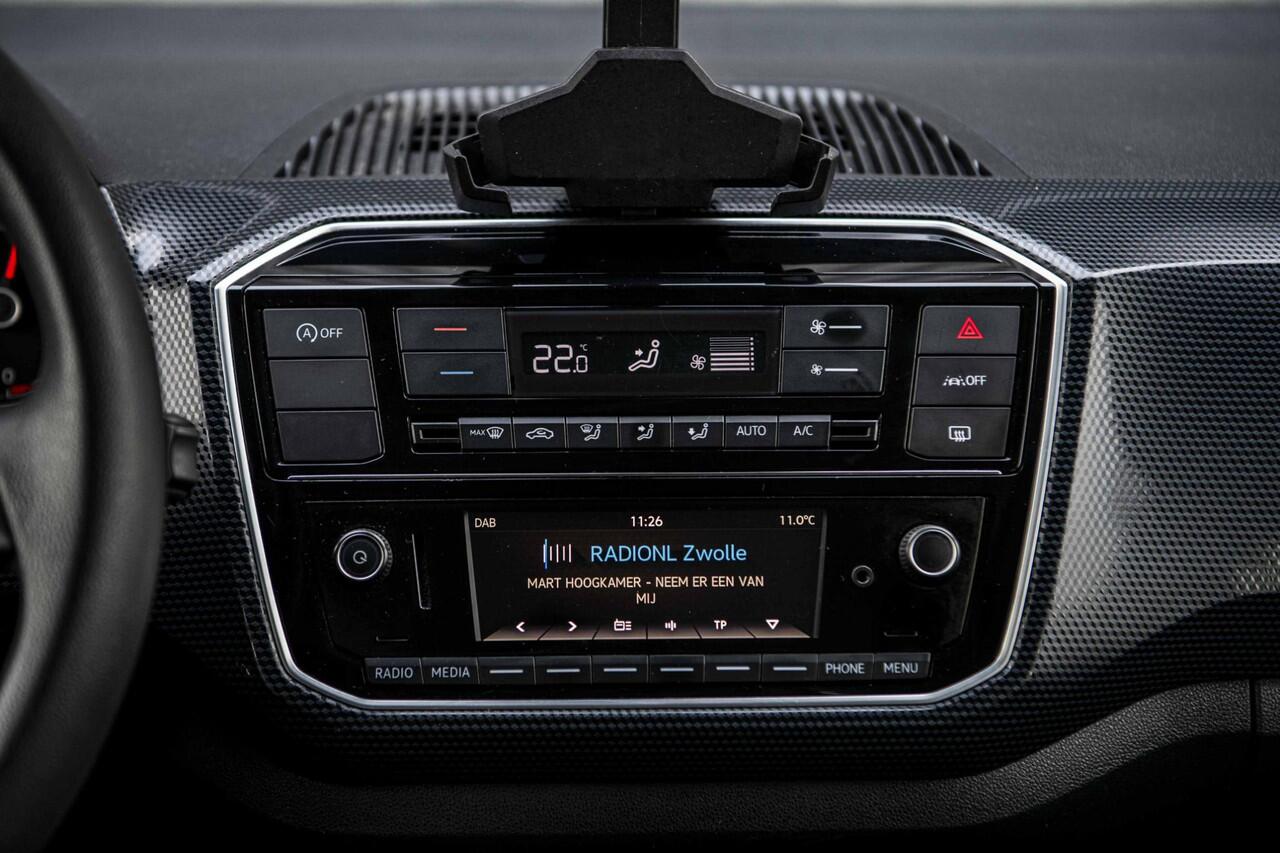 Volkswagen UP! 1.0 BMT 65 pk | Climatronic | Cruise Control | Parkeersensoren