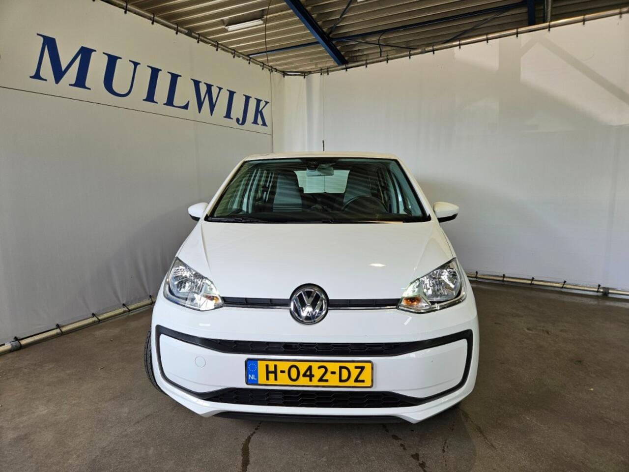Volkswagen UP! 1.0 Move Up! / Airco / 5 drs / NL Auto
