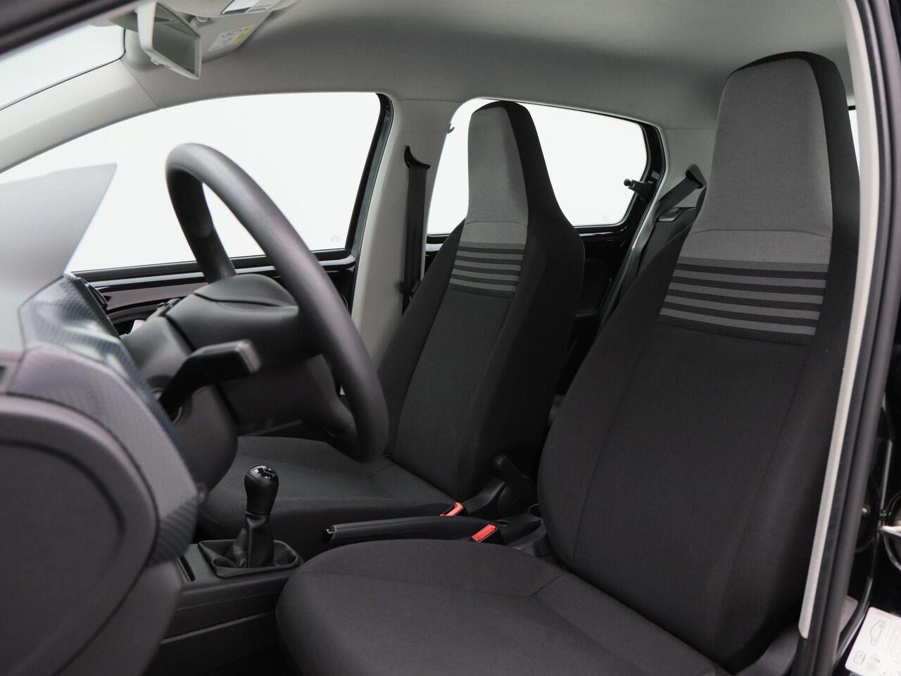 Volkswagen UP! 1.0 BMT move up! | Airco | Bluetooth | Elektrische Ramen