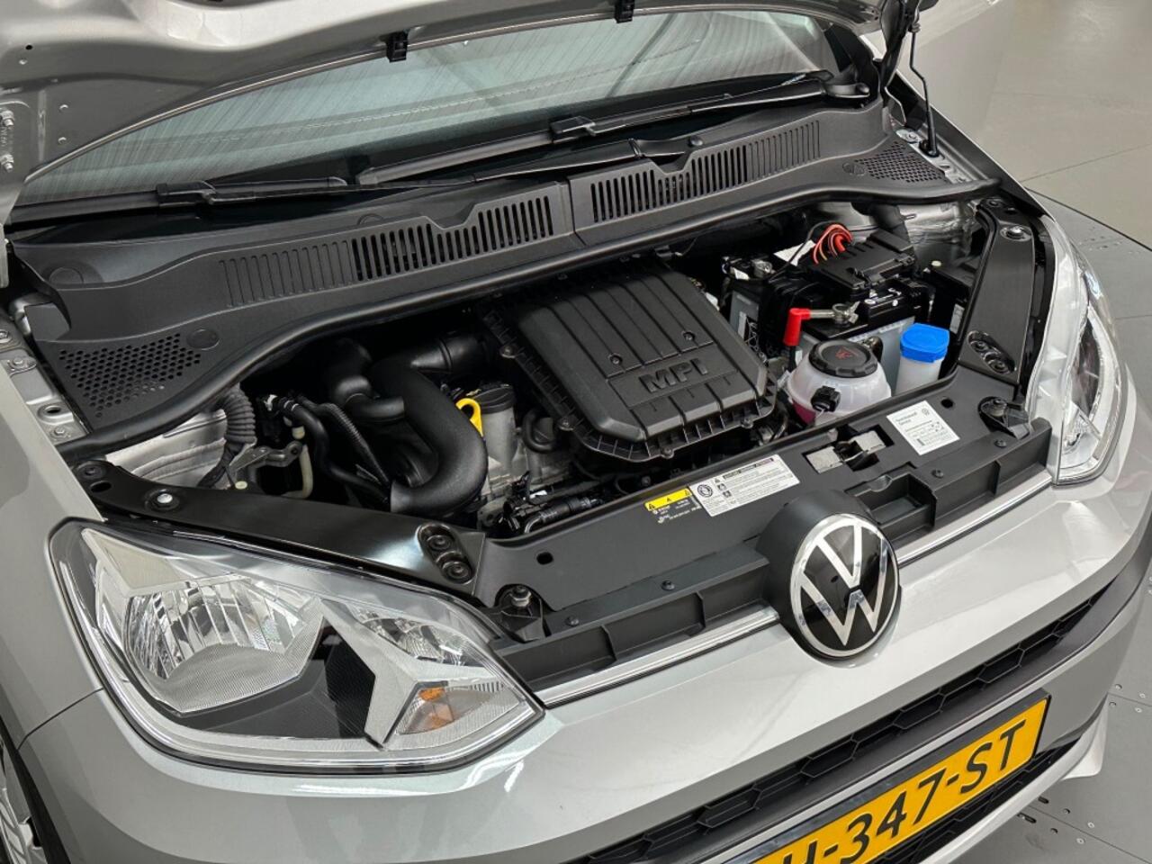 Volkswagen UP! 1.0 BMT MOVE UP! DARK SILVER UNIEK