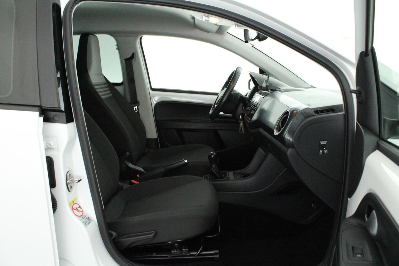 Volkswagen UP! 1.0 BMT 60pk Move up! Cruise Control Camera Climate Control Parkeersensoren